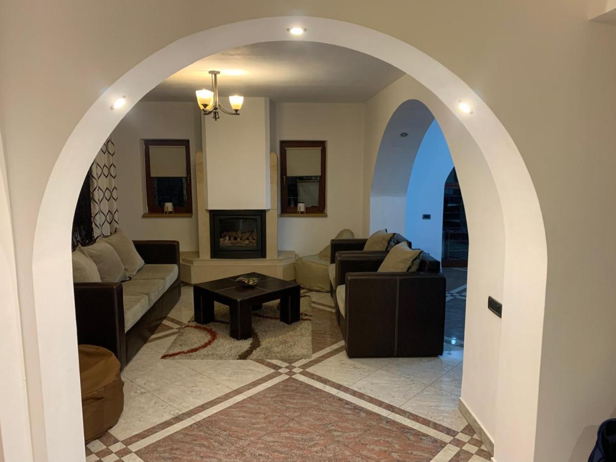 Casa Cristian Villa Sinaia Bagian luar foto
